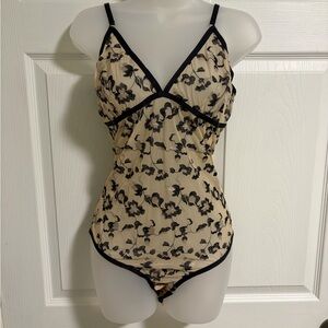 NWT Floral Lace Trim Slip Bodysuit in Beige and Black
